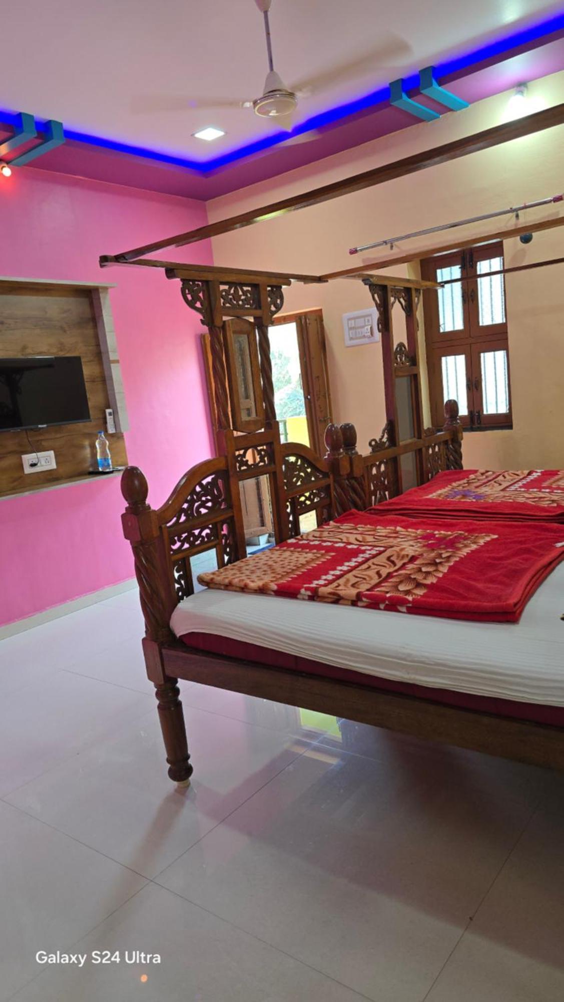 Abhi Homestay Hampi Eksteriør bilde