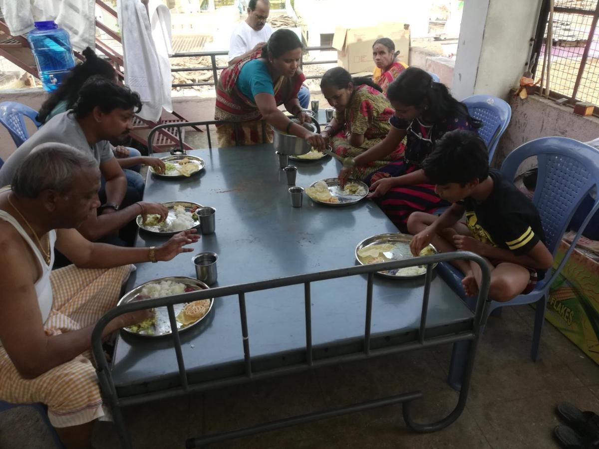 Abhi Homestay Hampi Eksteriør bilde